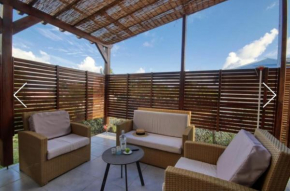 Bungalow avec jacuzzi Petit Macabou